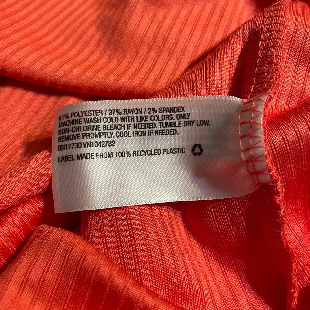 Ava & Viv coral blouse with front cutout - Picture 7 of 7